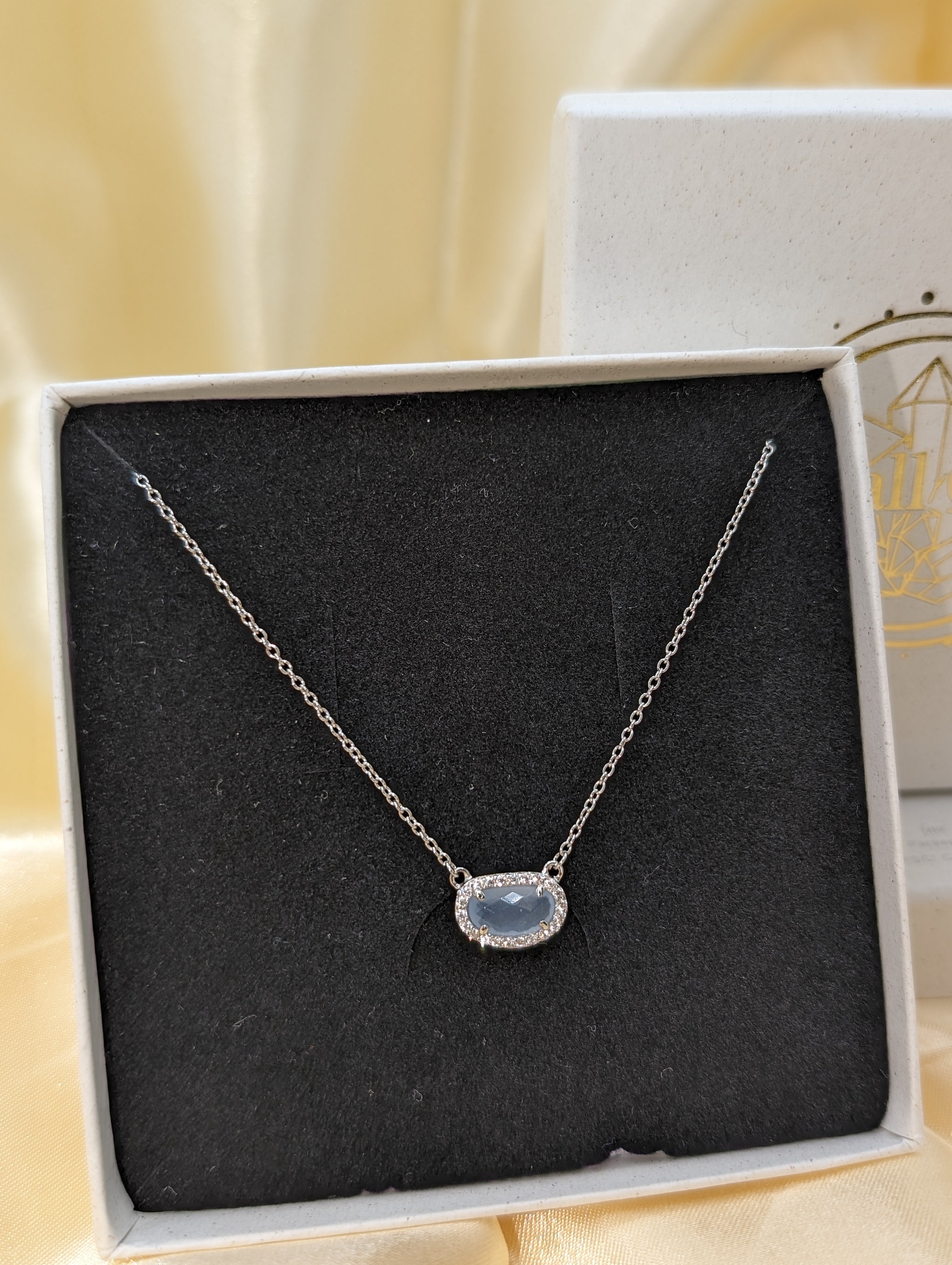 Chalcedon Halskette 925 Silber - Rhodeniert