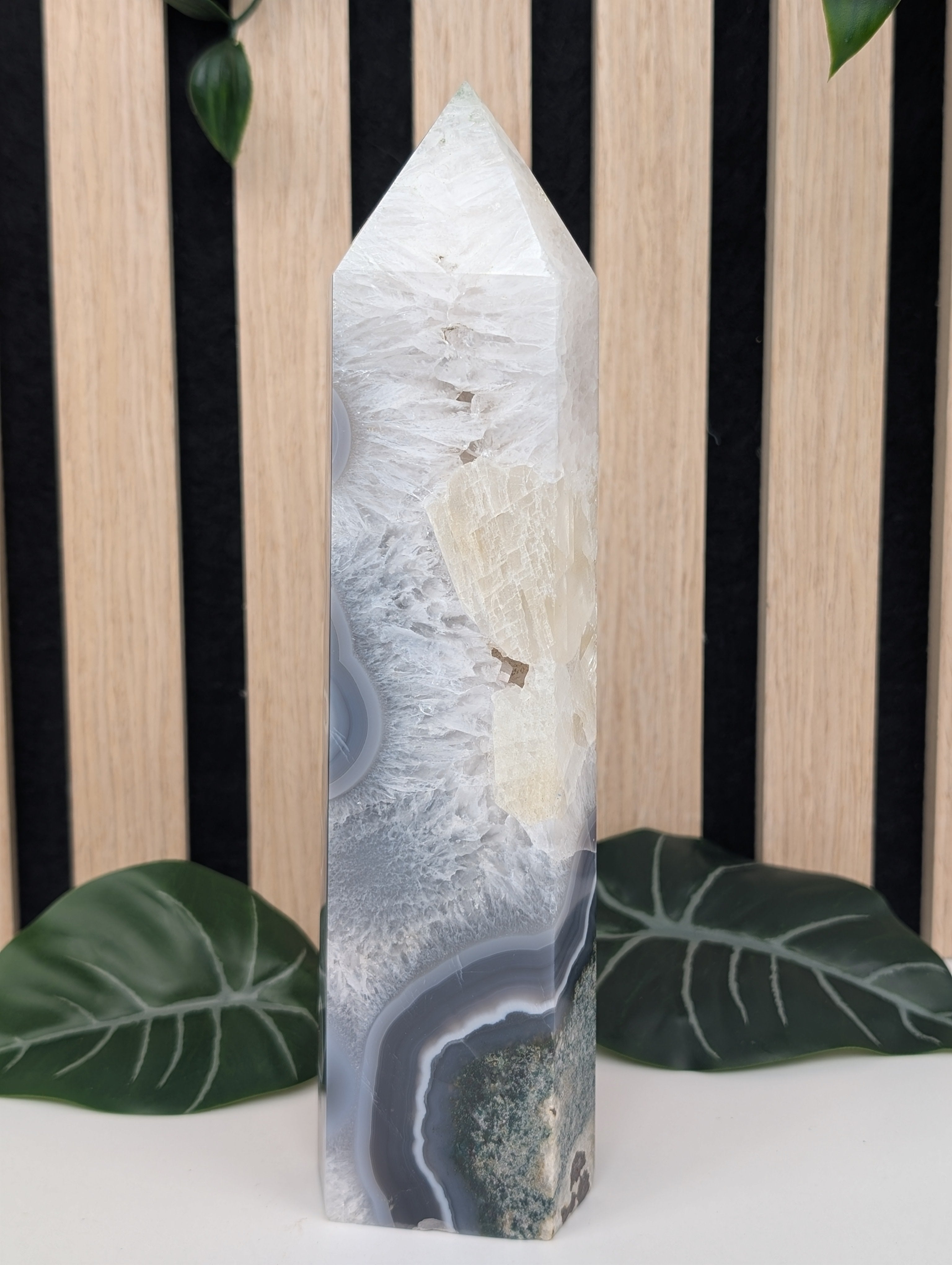 Moosachat Turm mit Calcit