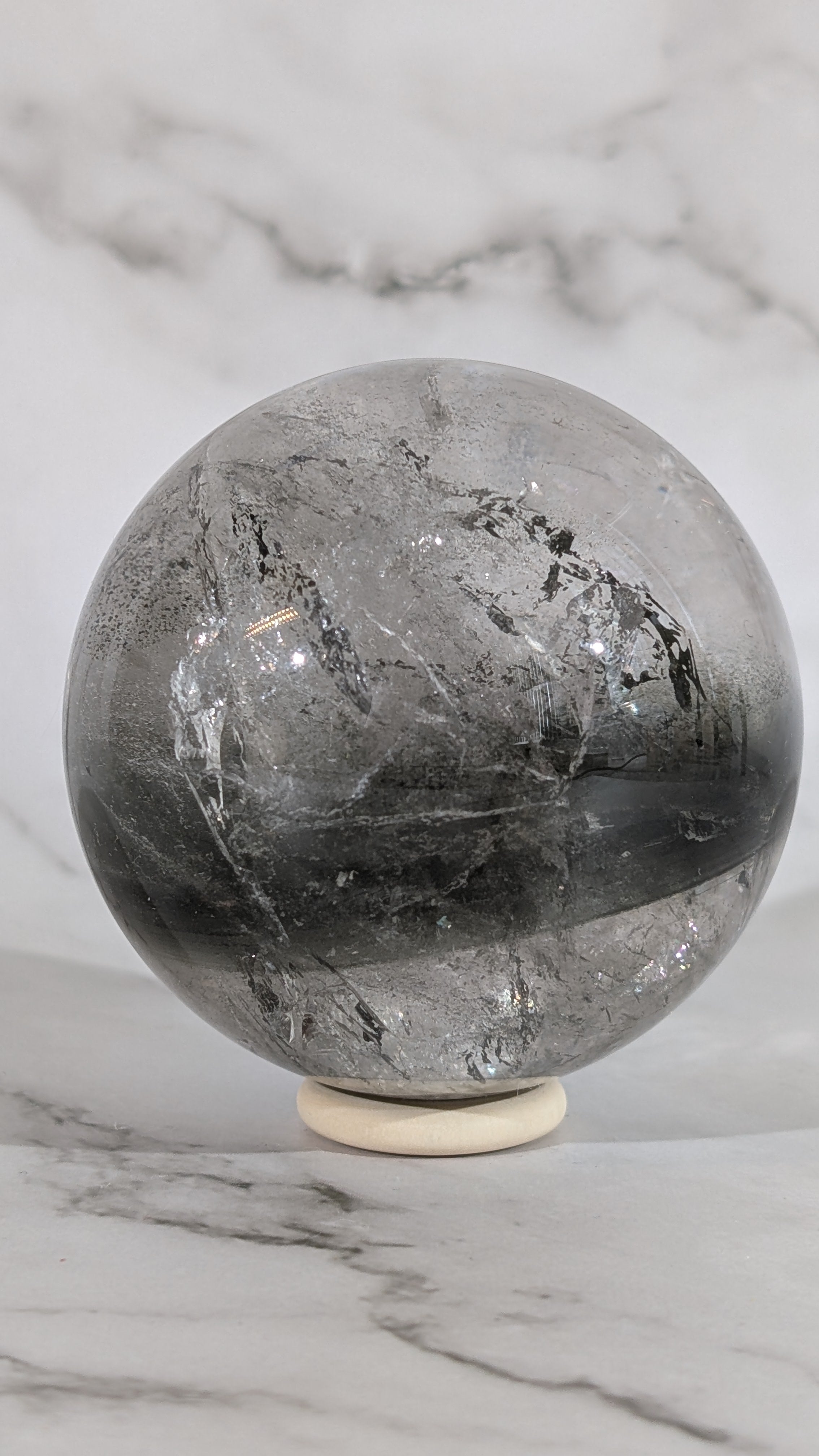 Gartenquarz Kugel - mini Krater