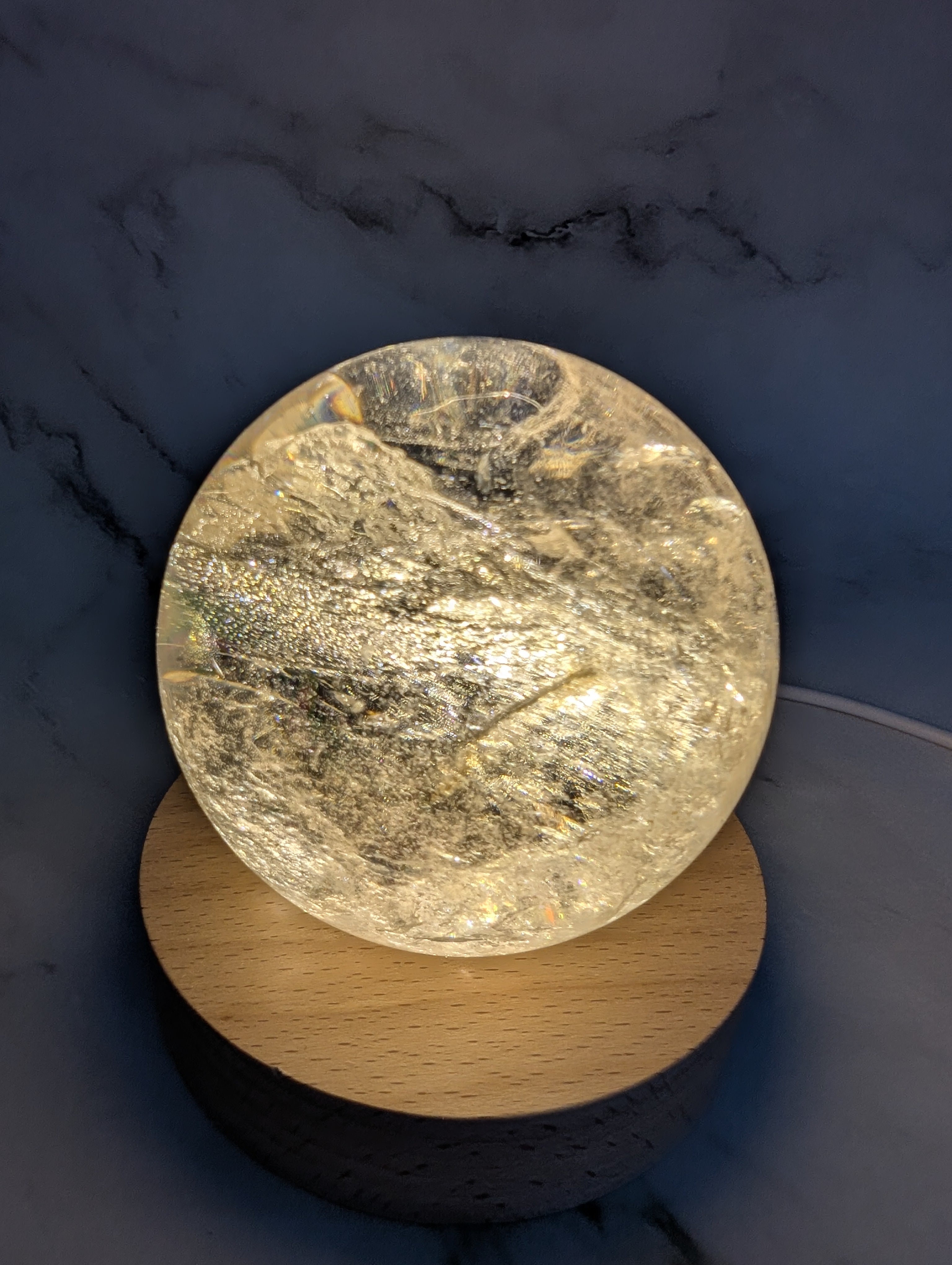 LED Lichtsockel mit warmem Licht