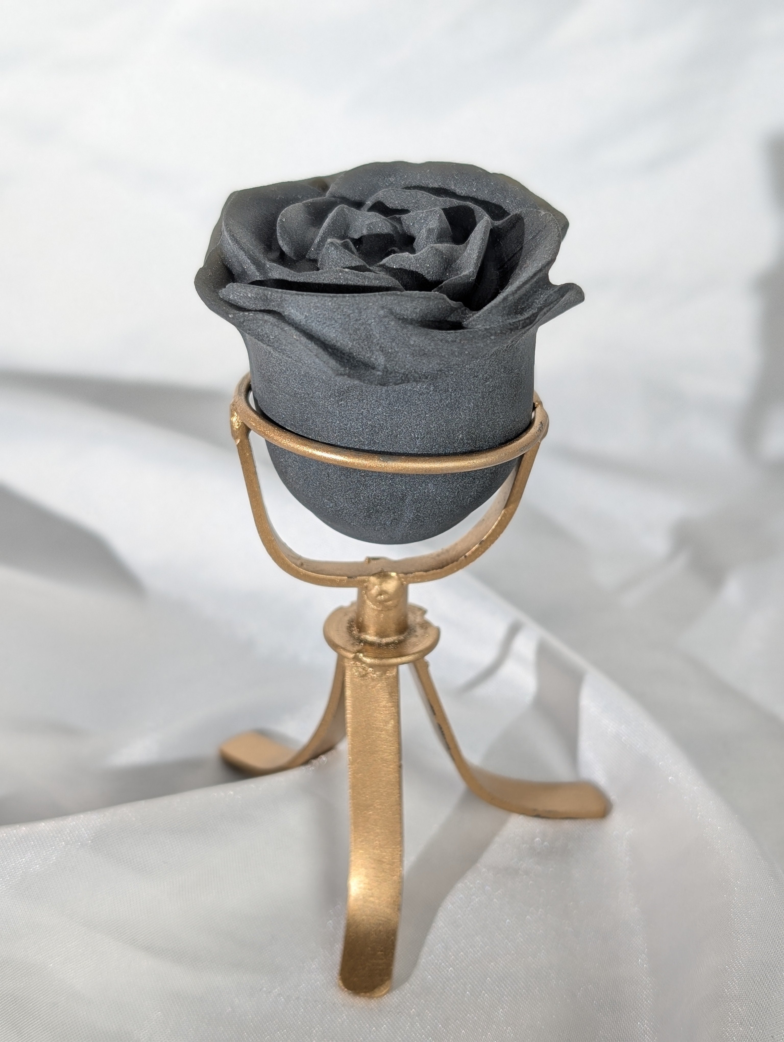 Obsidian Rose Matt auf Stand Mystery