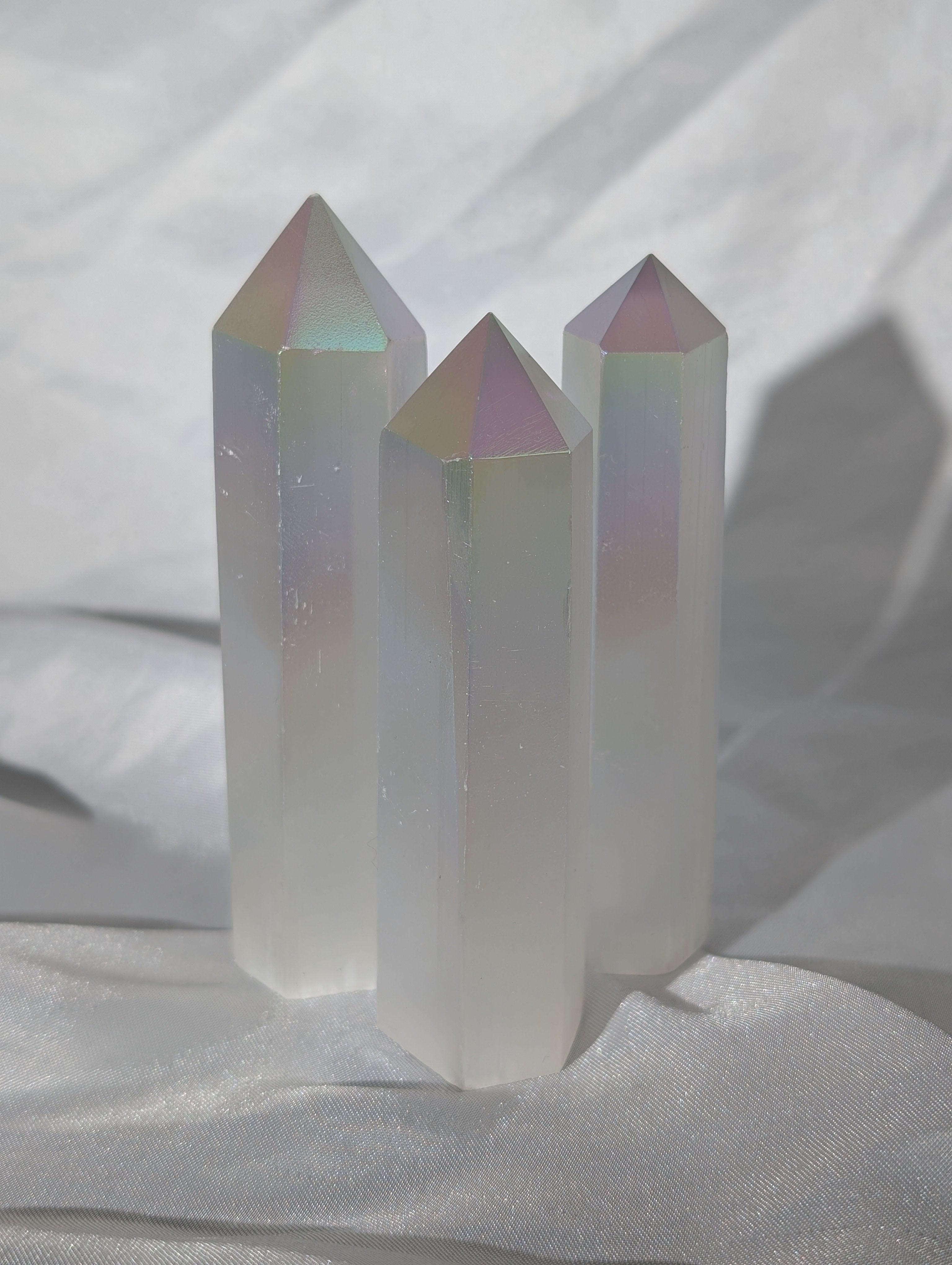 Selenit Turm mit Aura Mystery