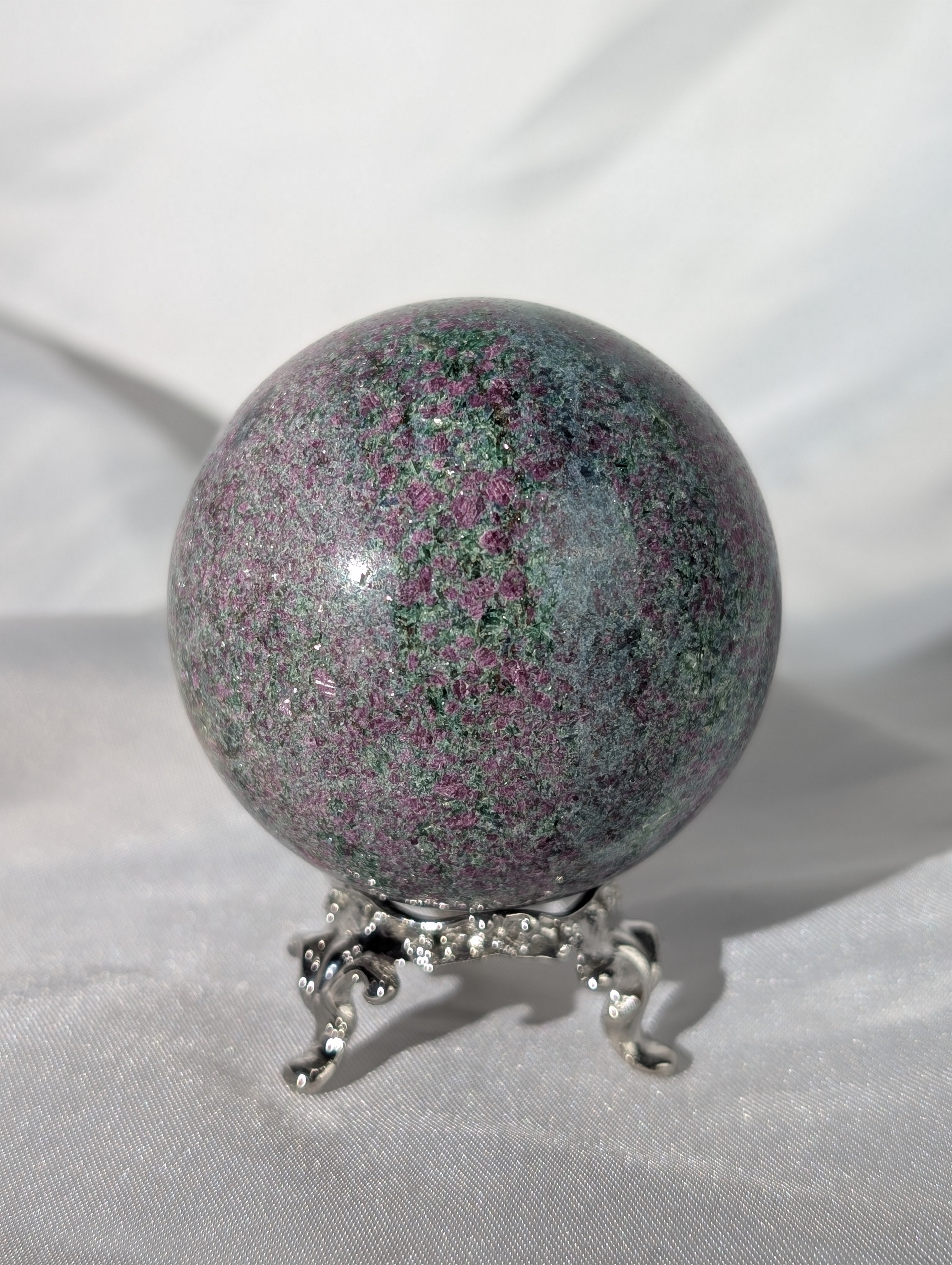 Fuchsit, Rubin, Muskovit (Mica) Kugel 6