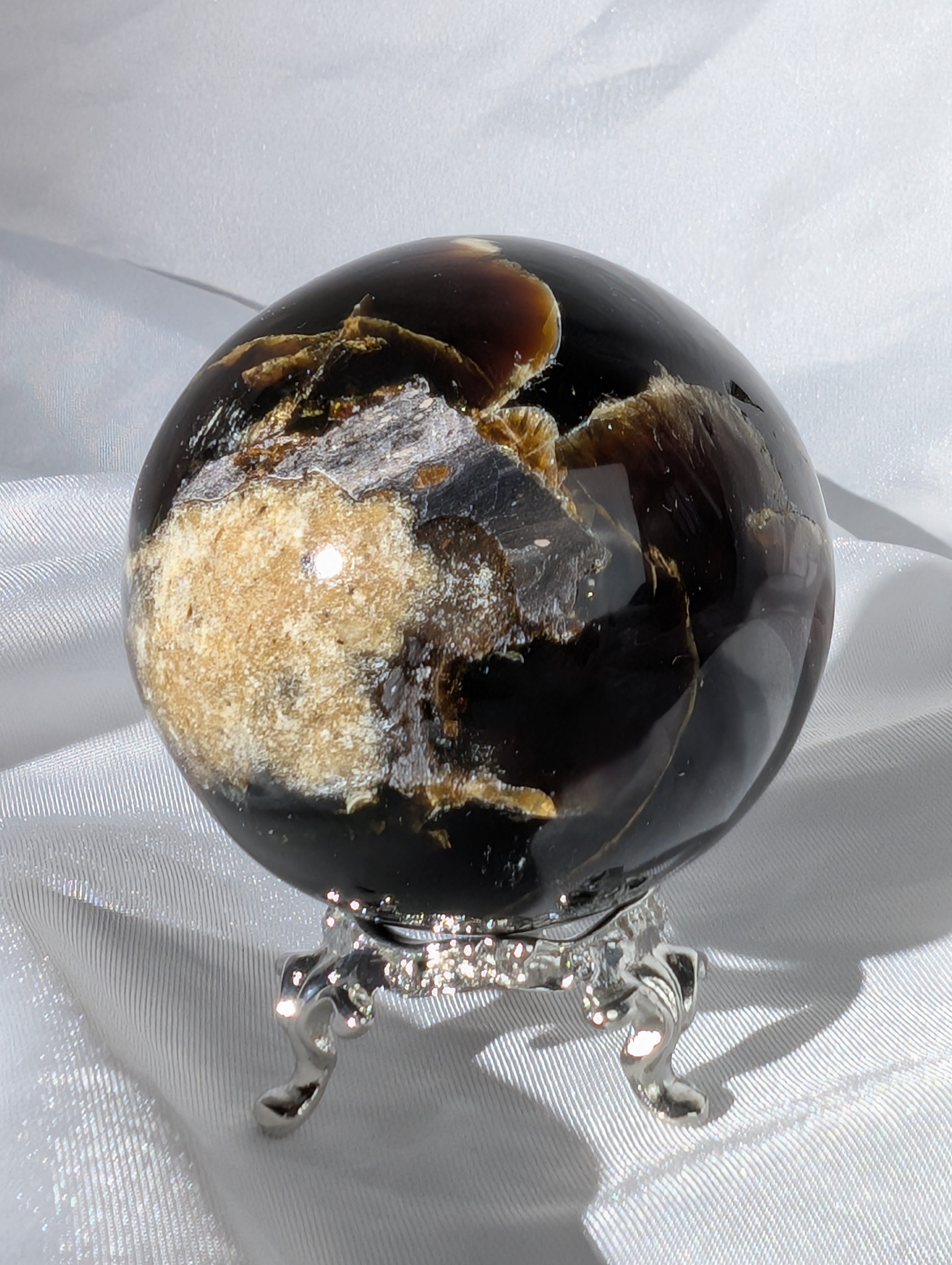 Bernstein Kugel aus Indonesien 7