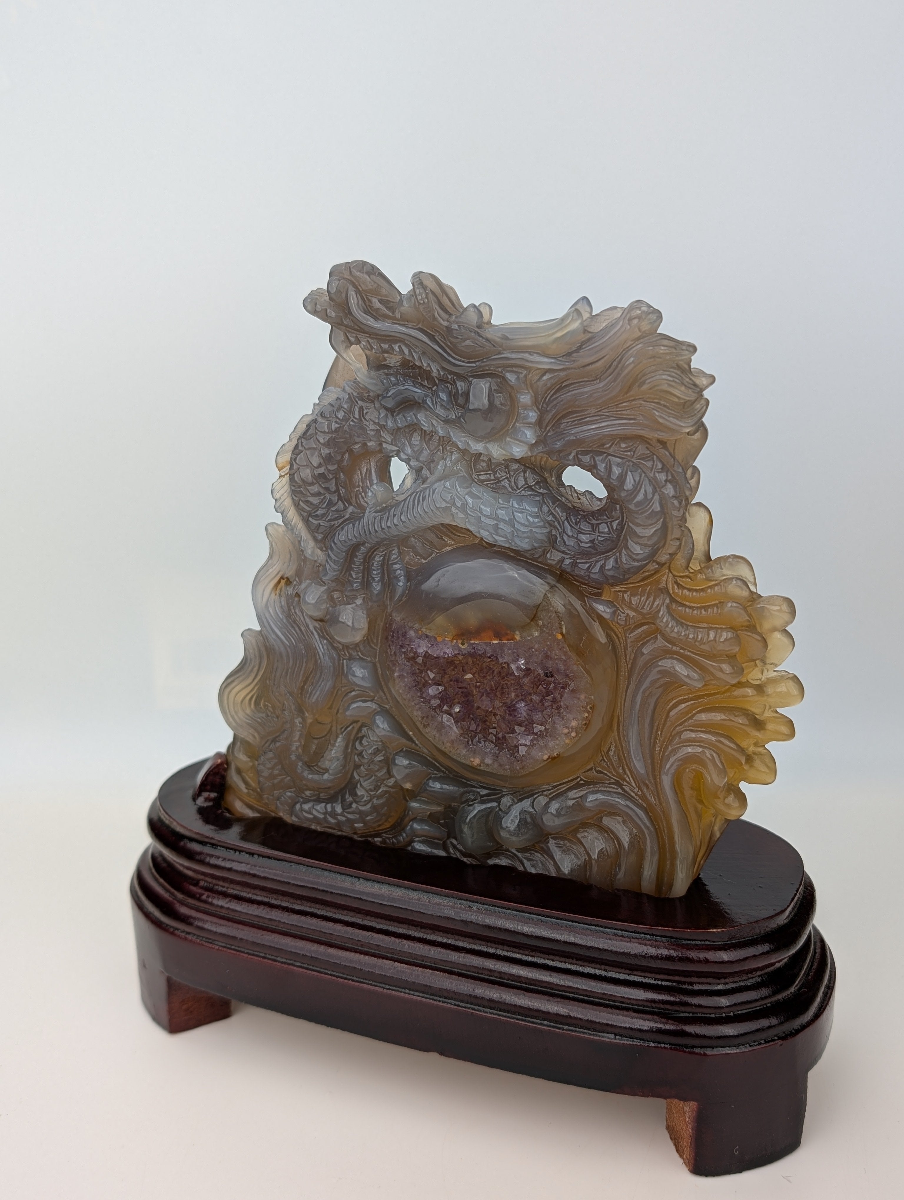 Achat/Amethyst Drachencarving High Quality