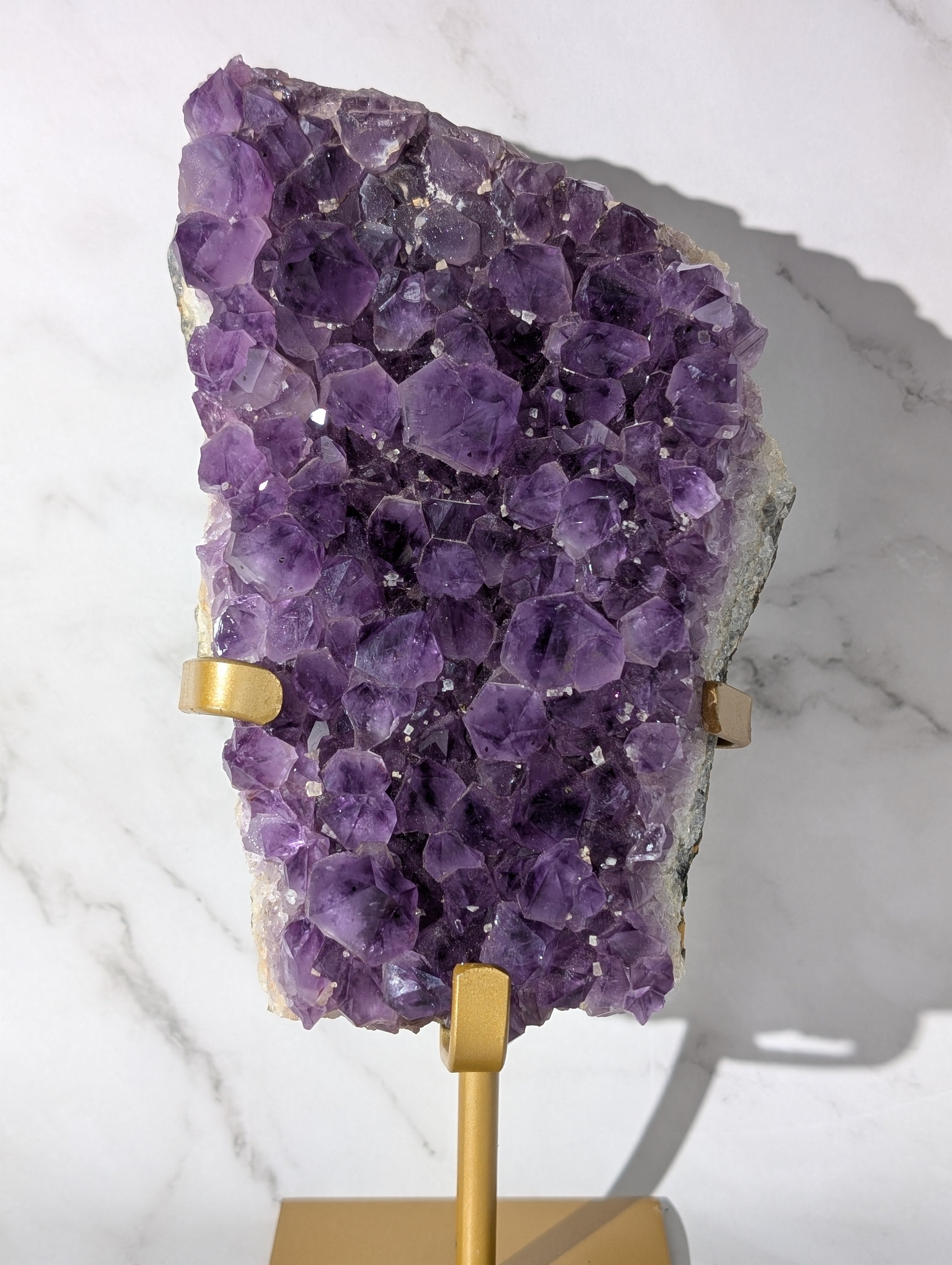 Amethyst Druse auf Stand 2 High Quality