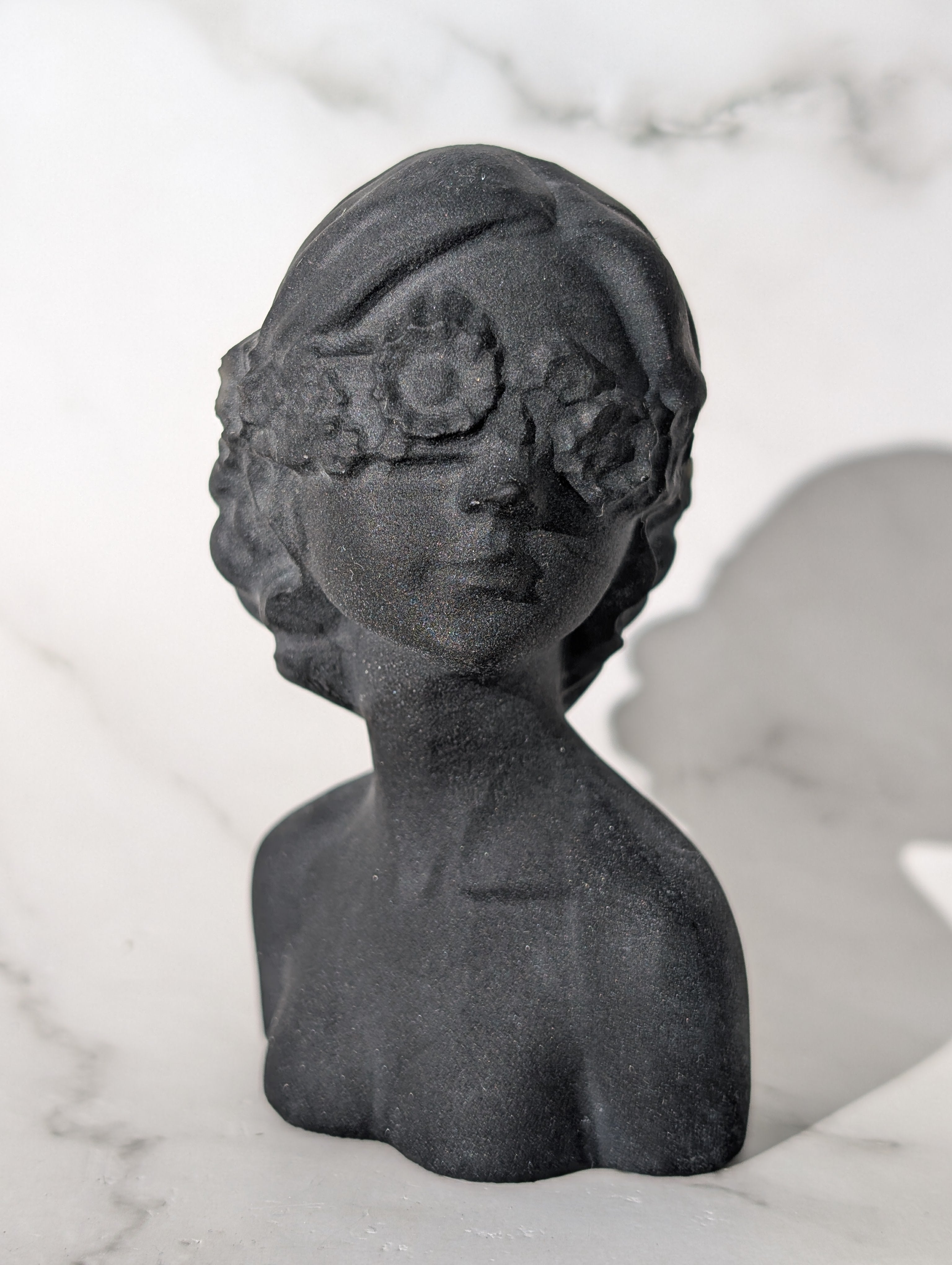 Black Obsidian Frau XL