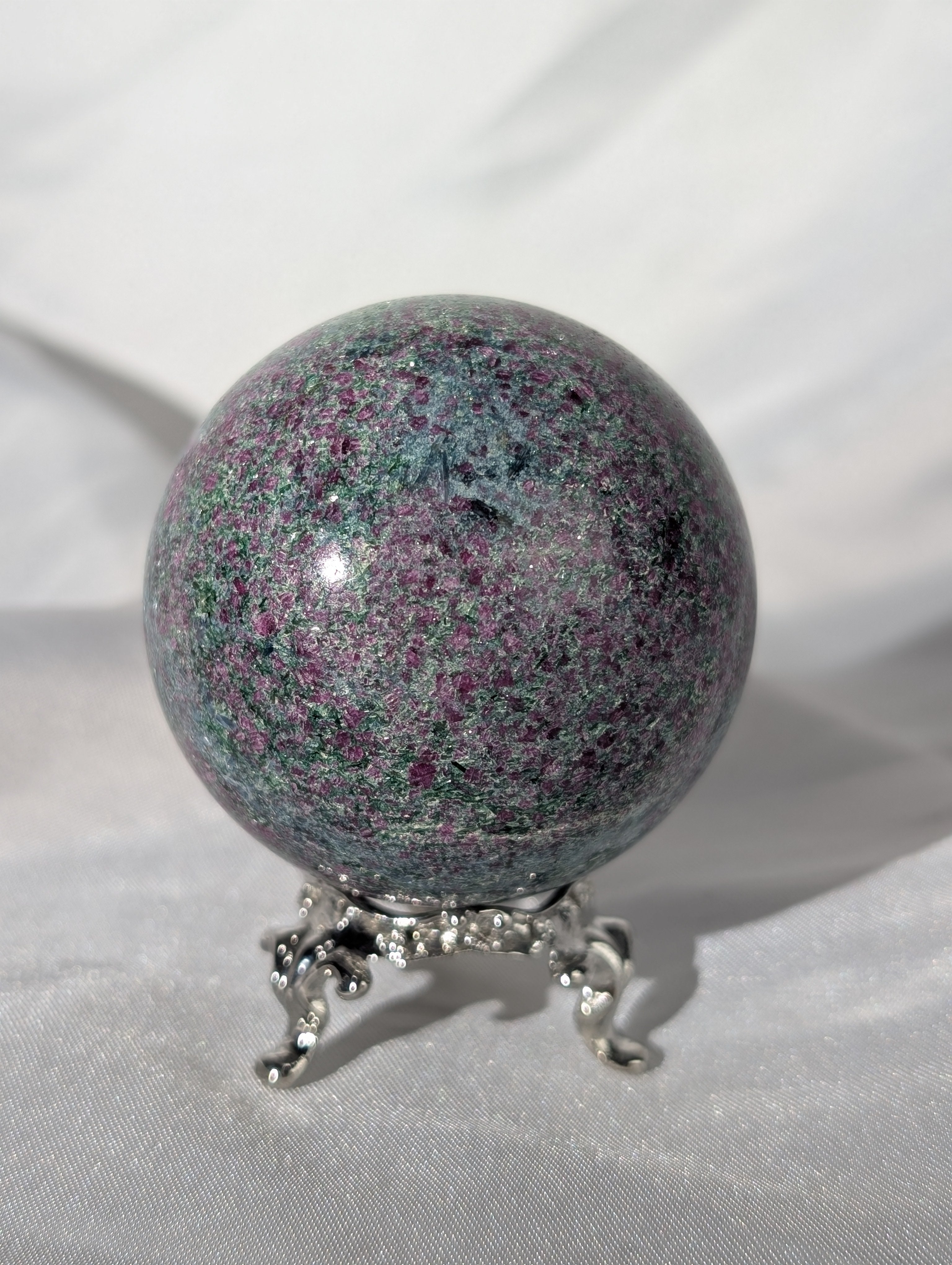 Fuchsit, Rubin, Muskovit (Mica) Kugel 6