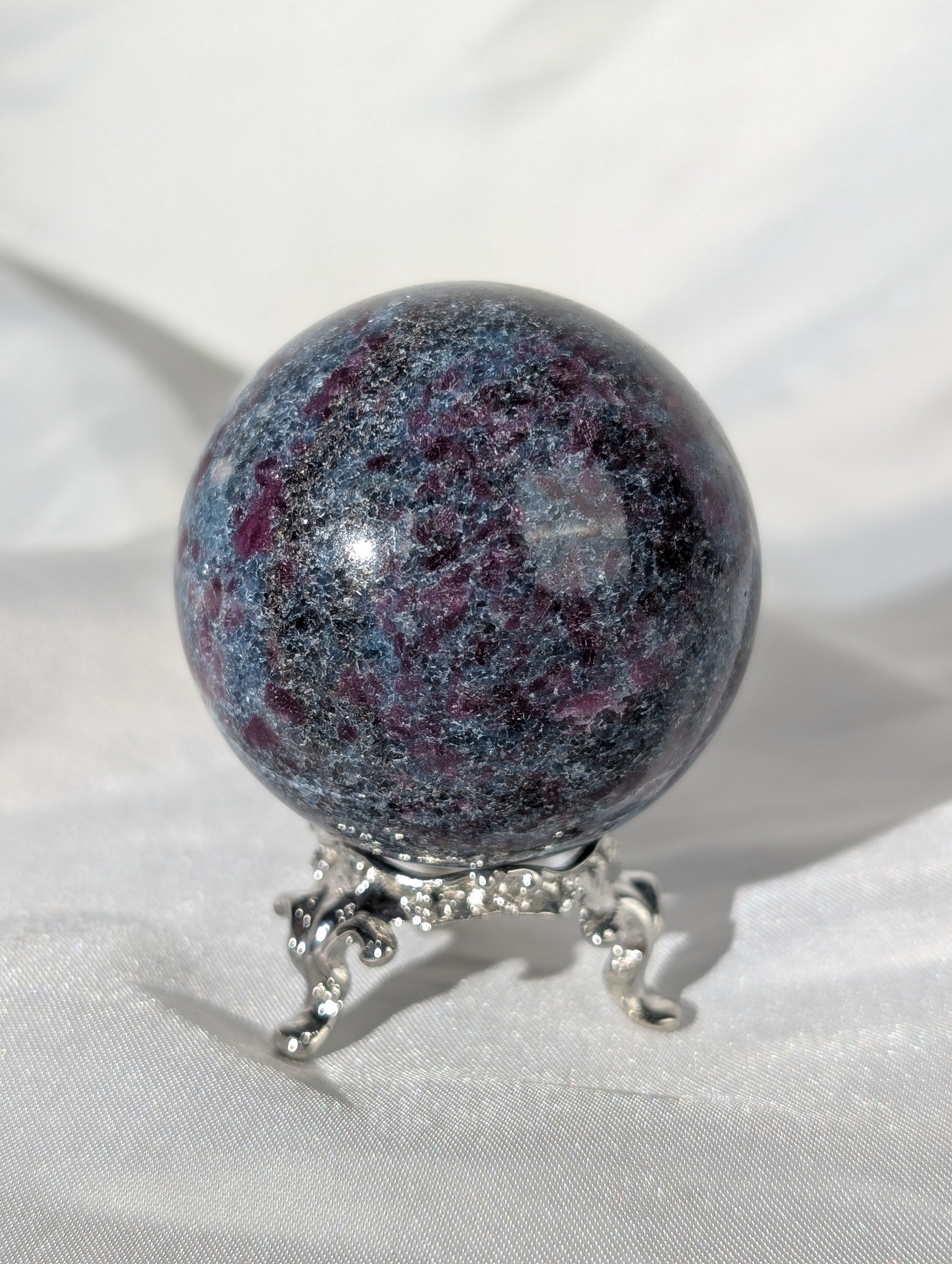 Fuchsit, Rubin, Muskovit (Mica) Kugel 5