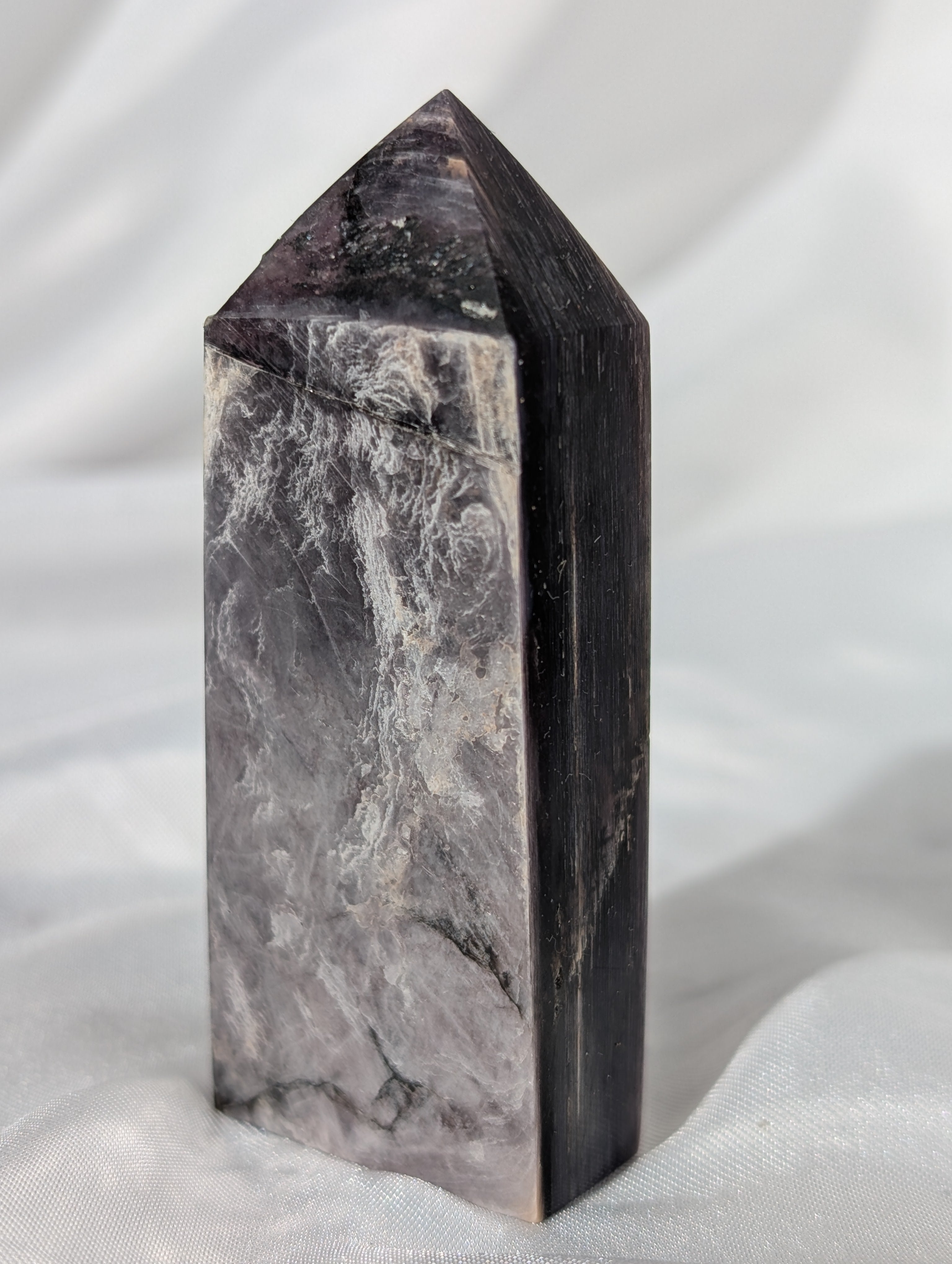 Lila Muscovit (Mica)Turm Mystery